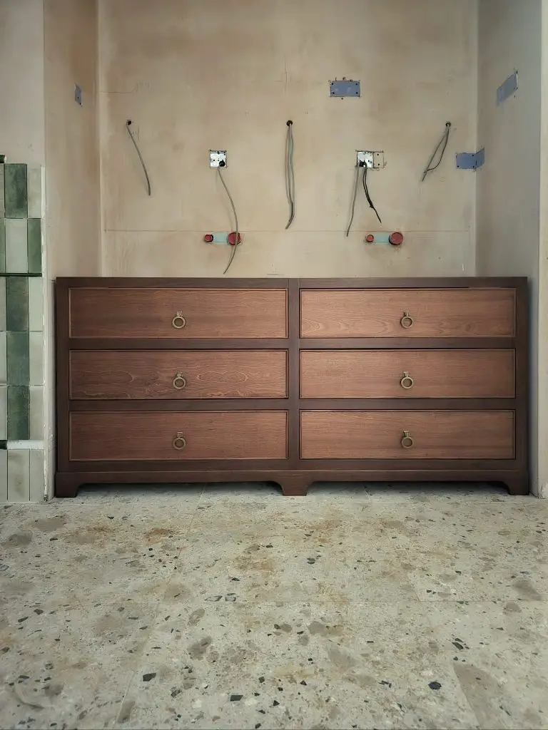 Sapele double vanity with natural veneer drawer fronts in Kent